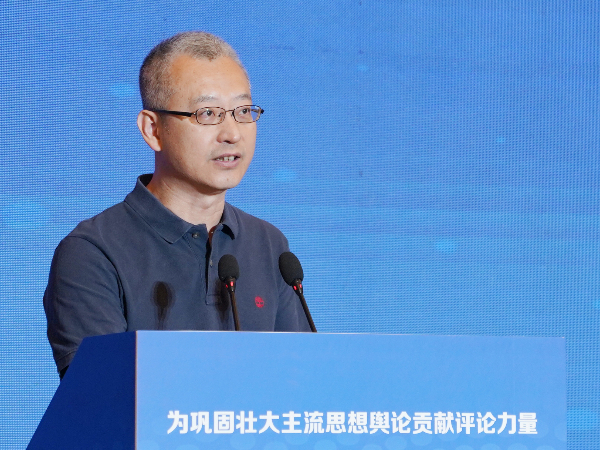 光明日?qǐng)?bào)社評(píng)論部主任 蔡闖